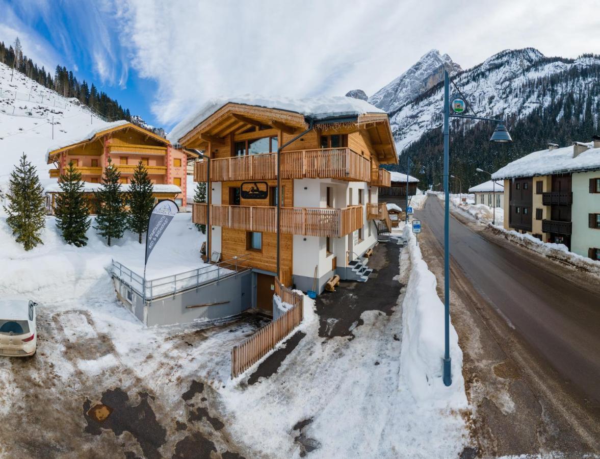 Piccola Cesa Apartments Canazei Exterior photo